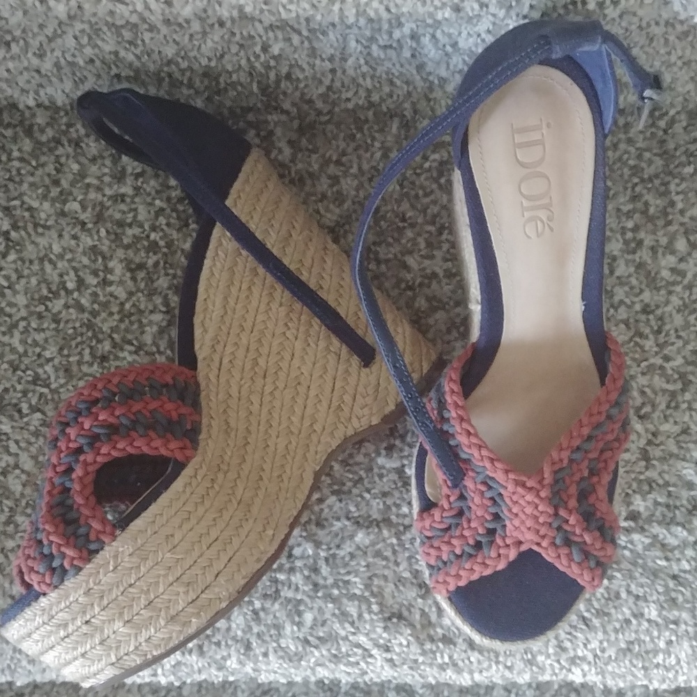 Shoes - Picture 2 of 2